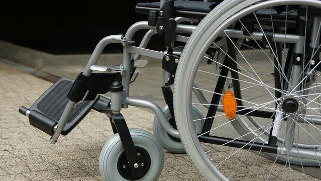 You are currently viewing Inovasi Kursi Roda di Sentra Terpadu Surakarta Libatkan Penyandang Disabilitas Fisik