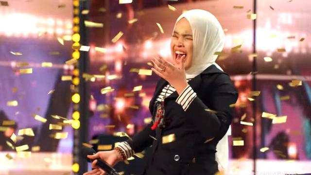 You are currently viewing Mengenal Sosok Putri Ariani, Penyanyi Tunanetra 17 Tahun asal Riau yang Hebohkan Dunia dengan Aksinya di America’s Got Talent 2023